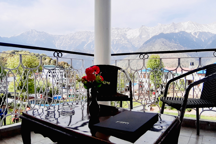 Himgiri Resorts & Spa